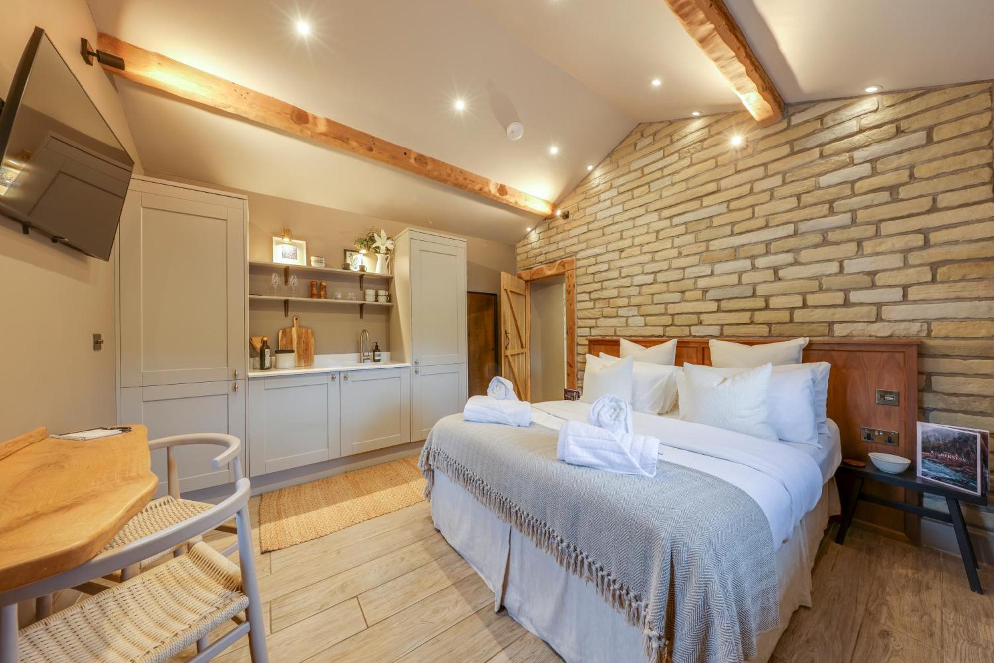 For Two In Brand New Luxury Rural Escape Apartment